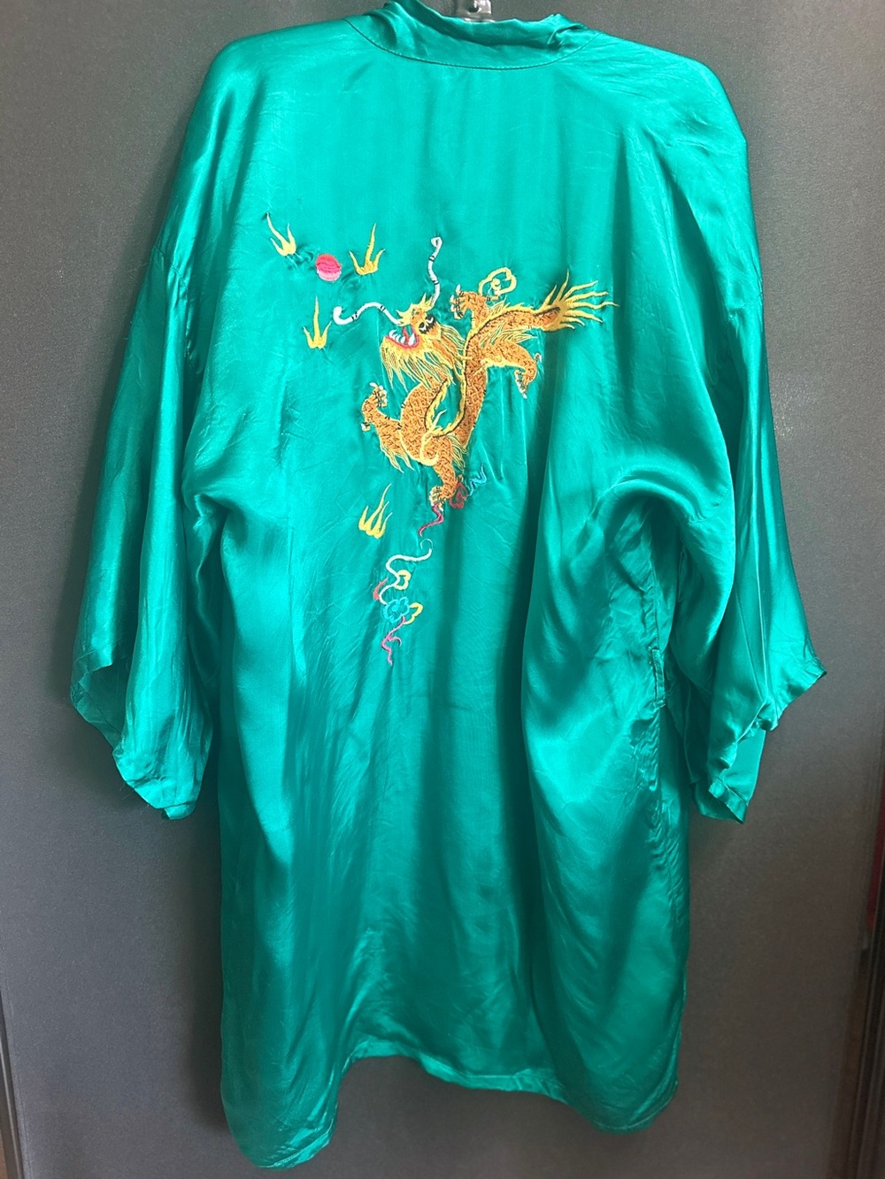 Esme vintage Emerald Green Embroidered Dragon Silk Robe Kimono